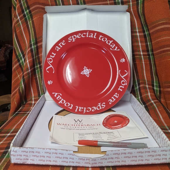 Waechtersbach "Red Plate" Tradition - Picture 1 of 2